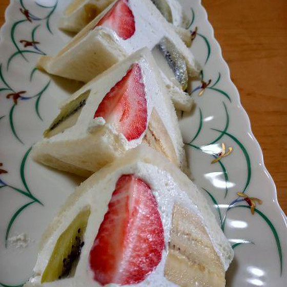 名店の味　関西風きつねうどん　他