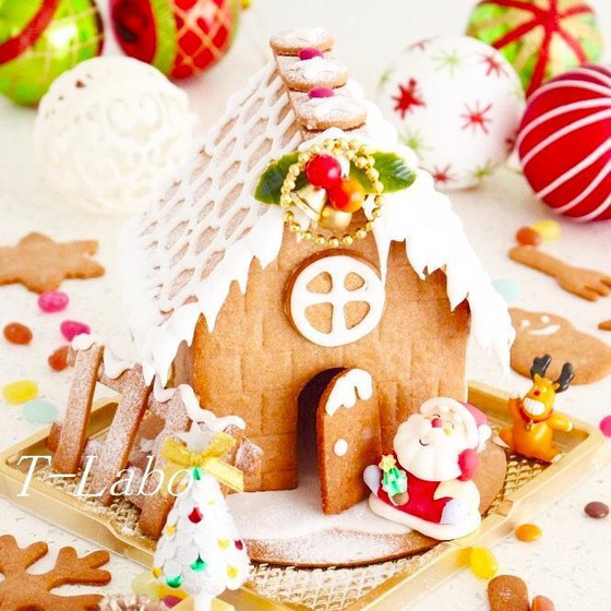 親子クリスマスレッスン「ヘキセンハウス(お菓子の家)」