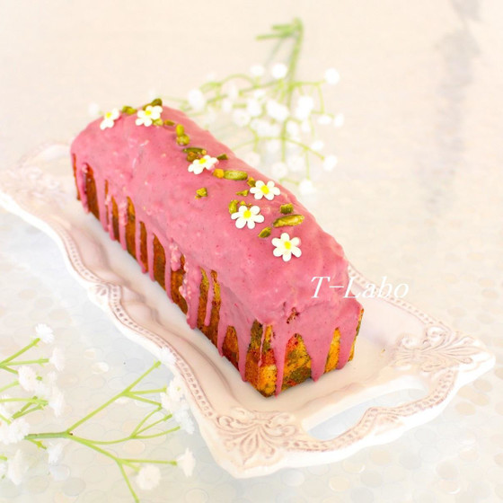 春爛漫「ラズベリーとピスタチオのケーキ」 春色のお菓子