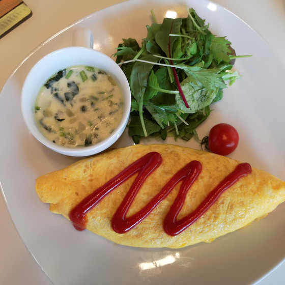 初めてでも安心！料理入門⑧基本のオムライス