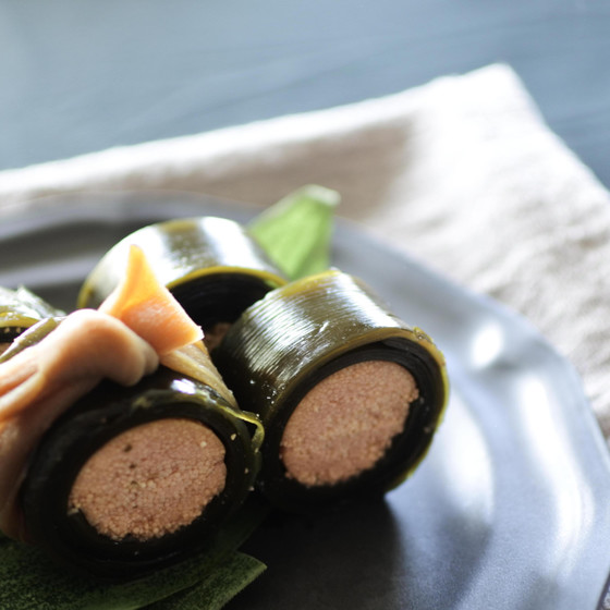 たらこの昆布巻