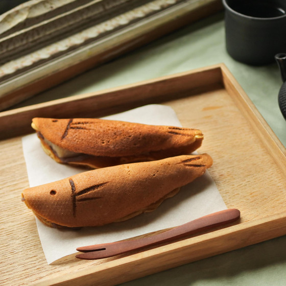 鮎焼き（和菓子）