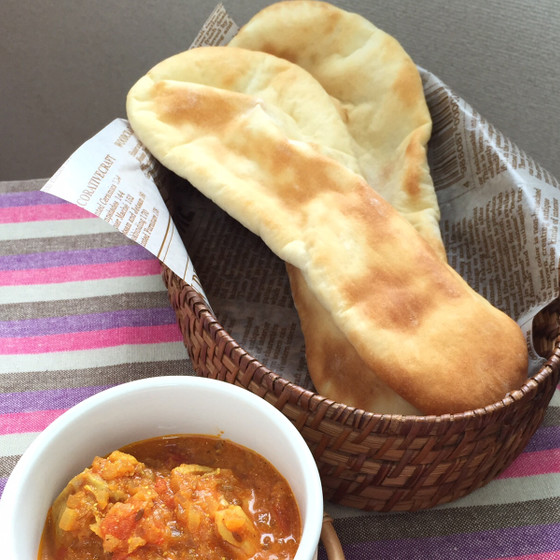 ナン&鶏のヨーグルトカレー