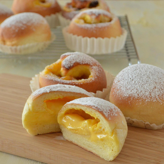 夏のパン！　冷やしクリームパン2種