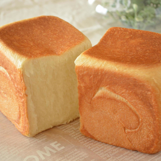 ふわふわ口どけ  絶品！生クリーム食パン