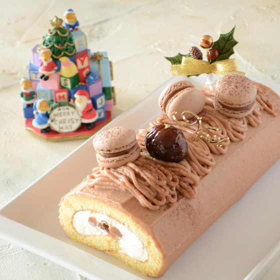 クリスマスケーキ　マロンのブッシュドノエル クーポン付き