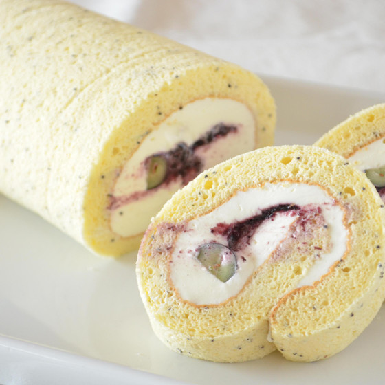 ブルーベリー
ロールケーキ