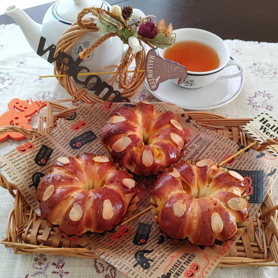 ハロウィーンにぴったりな「かぼちゃパン」