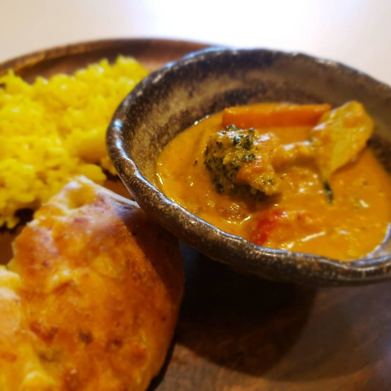 野菜カレー&コーンのフォカッチャ