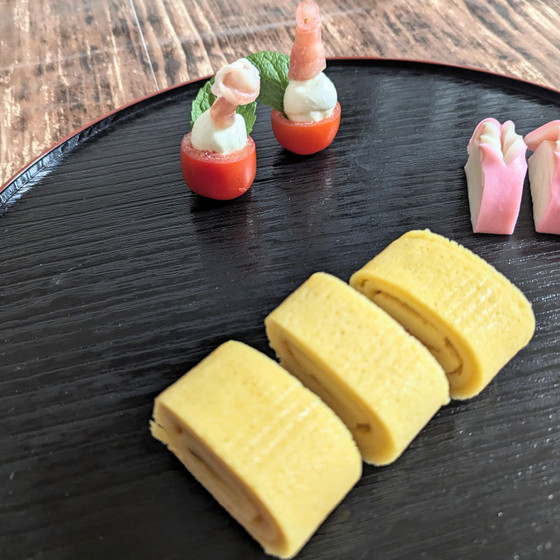 お正月について　　伊達巻など作ります。