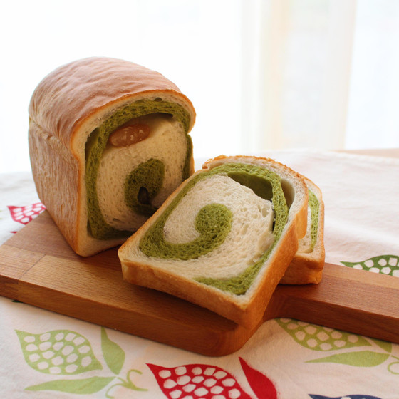 抹茶渦巻きパン