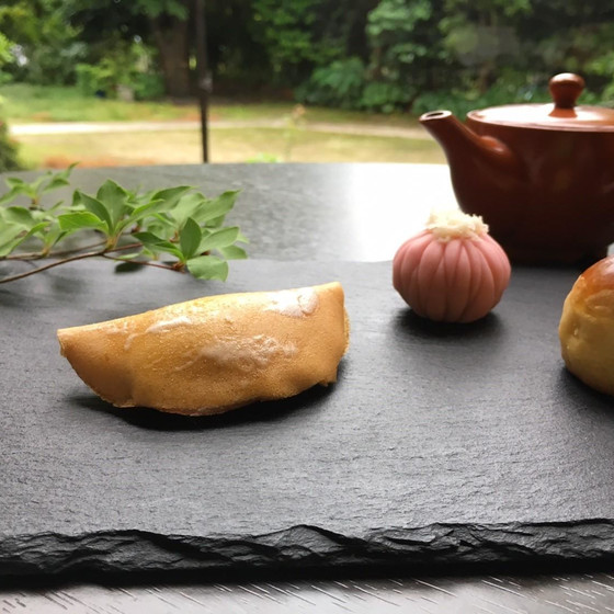 餡炊きと、3種類24個のお菓子を作る4時間のレッスンです。