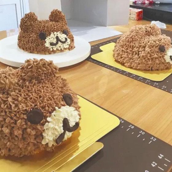 ＜子供の日＞くまさんの立体ケーキ　１５ｃｍ程度