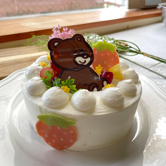 くまさんのデコレーションケーキ（グループ３名様）