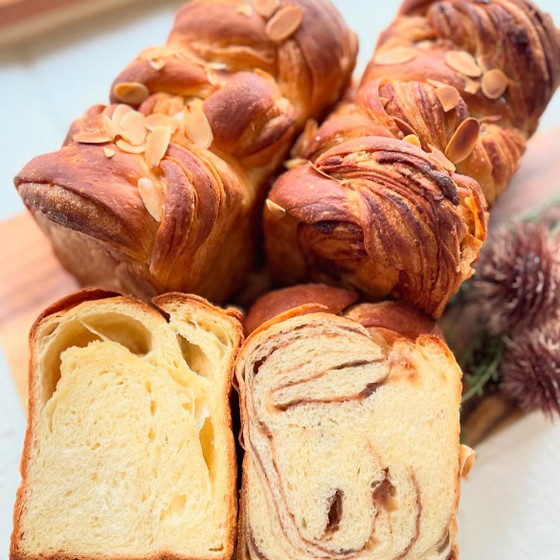 デニッシュ食パン＆栗のデニッシュ食パン（平日）