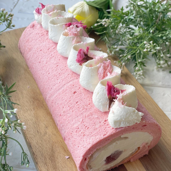 桜のロールケーキ　２５ｃｍ１本