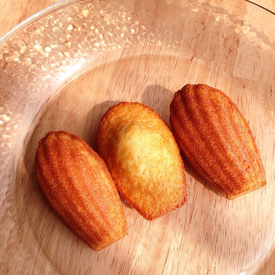  基本のフランス菓子　マドレーヌ