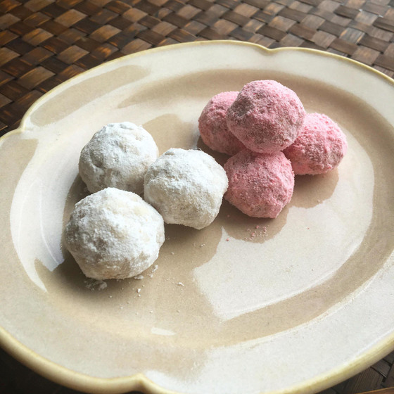 基本のフランス菓子　ブール　ド　ネージュ