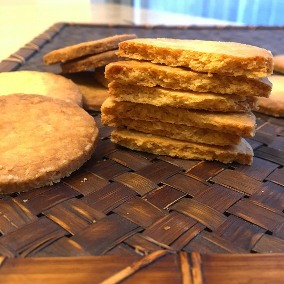 フランス菓子　焼きっぱなしのサブレブルトンヌココ