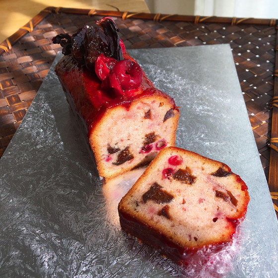 夏のケーク『ハイビスカスとフランボワーズのケーク』