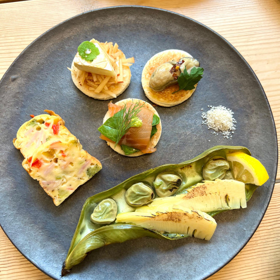 「よくばりフレンチ」カナッペ３種