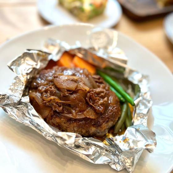 包み焼きハンバーグ
