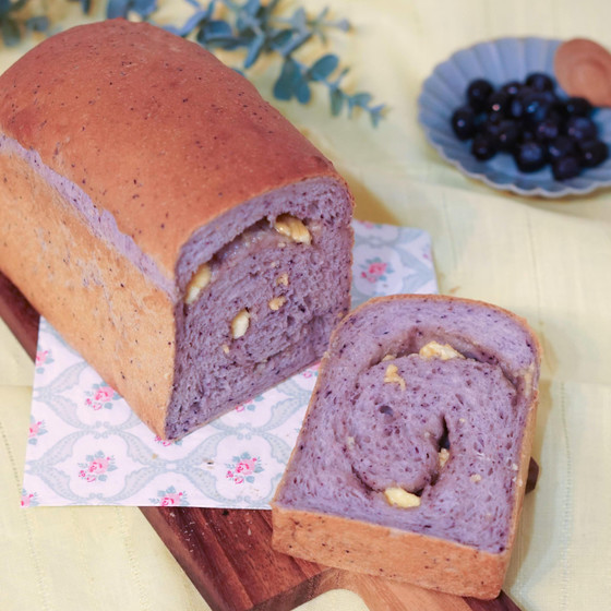 【限定1名】生ブルーベリーとホワイトチョコの食パン