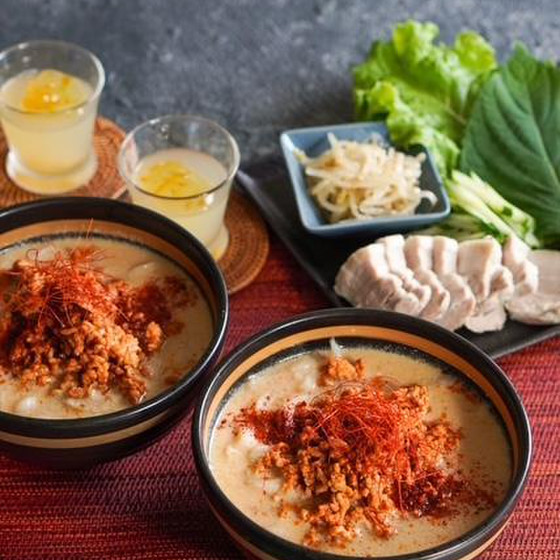 麹で楽しむ韓国料理 × 人生変わる米粉うどん