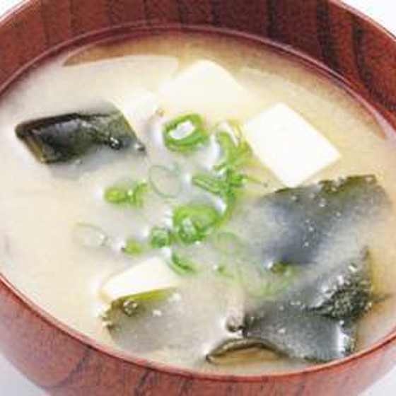みそ汁・炊き込みご飯・いんげんのごま和え