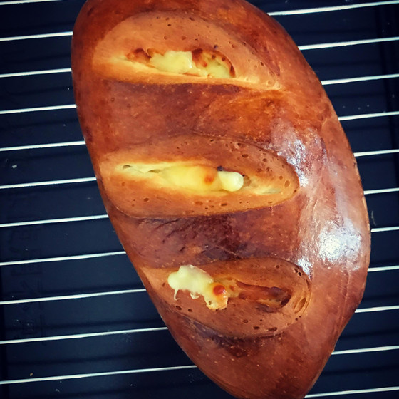 チーズパン 