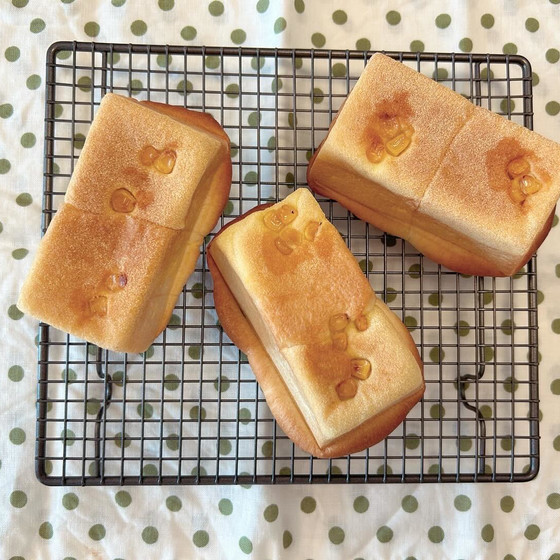 ① 粒コーンと枝豆のプチ食パンのクラス