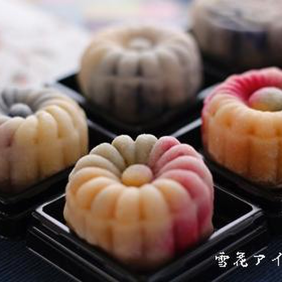 焼かない月餅饅頭：雪花アイス月餅
