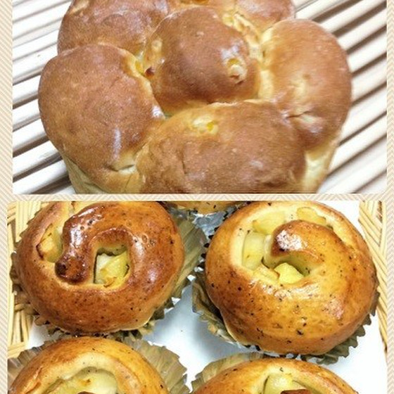コーンたっぷりのお花パン＆紅茶風味のリンゴロール
