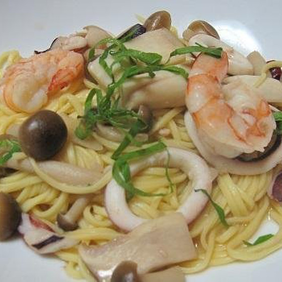 海老ときのこの手打ちパスタ！