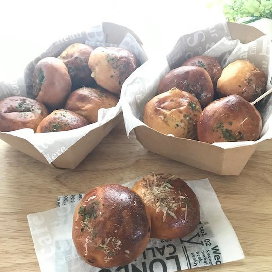 抹茶大納言クラウン&コロコロたこ焼き風パン