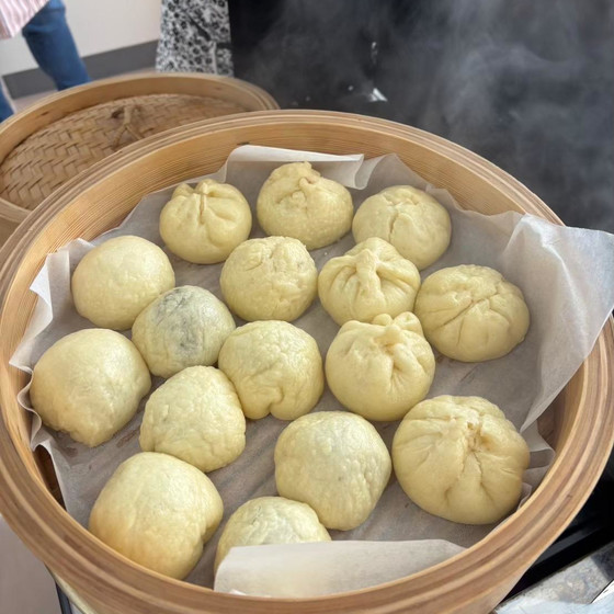 毎年恒例！！ふわふわ肉まん作り・デザート他