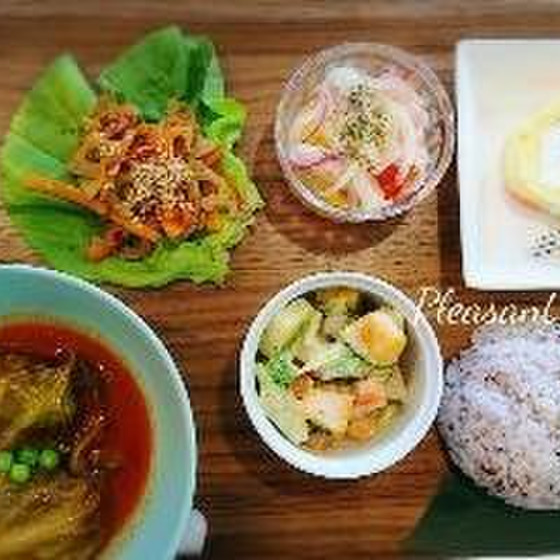 春キャベツで作る旬のロールキャベツランチ