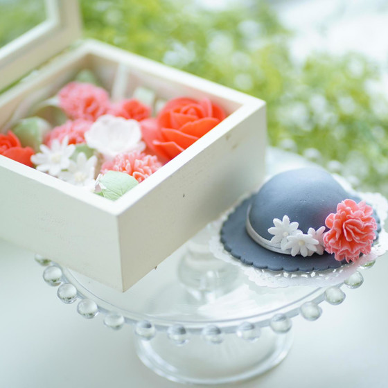 食べられる芸術！シュガークラフトで帽子ケーキ