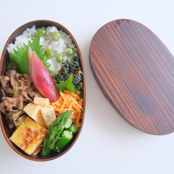 作り続けれらるお弁当　五月のお弁当（豆ご飯、牛しぐれ煮、厚焼き卵焼き、長芋の醤油づけ、アスパラガスの胡麻和え、人参の明太しりしり、茗荷の梅酢漬け）