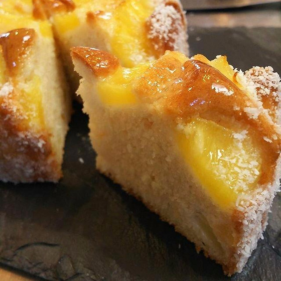 夏にピッタリ！パイナップル＆ココナッツケーキを作ろう！