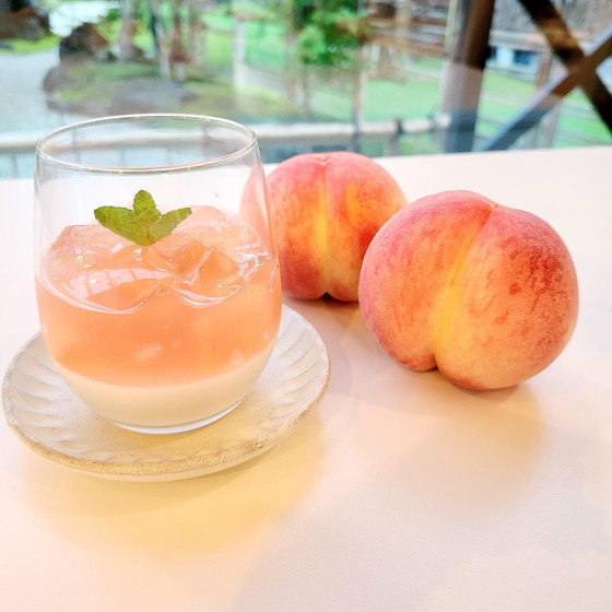桃ゼリー&ココナッツブランマンジェ
