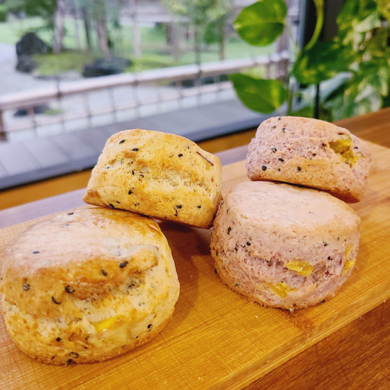 さつま芋スコーン(2種）