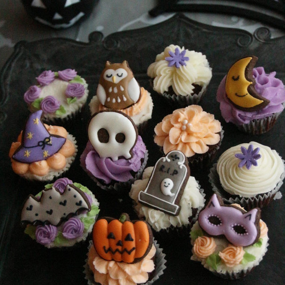 グルテンフリーのハロウィンカップケーキデコレーションレッスン