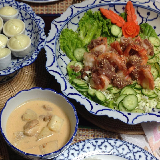ハロウィンに♪クワカレー＆海老の和え物＆丸ごとカボチャプリン
