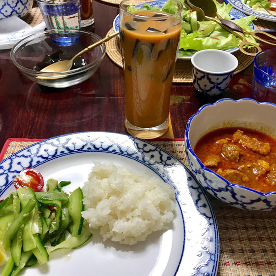 人気のタイ料理レッスン！北タイの煮込みカレー、ゲーンハンレー