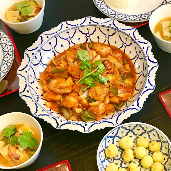 お子様ＯＫ！魚のケチャップ炒め＆ハーブたっぷりサワーカレー
