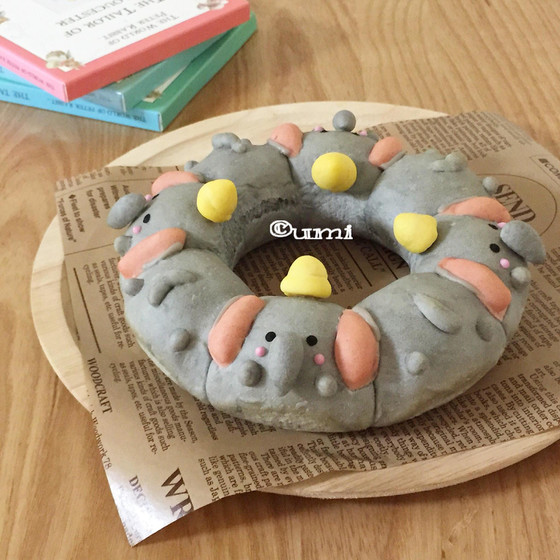 ダンボ風ゾウさんのちぎりパン