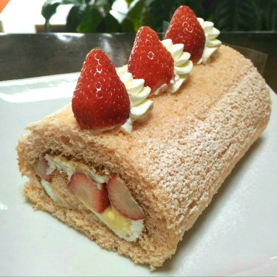 キッズ　ケーキの会　パティシエが教えるケーキ教室