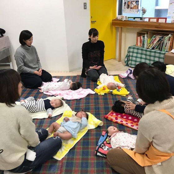 助産師が行う　ベビーマッサージｄeランチの会
