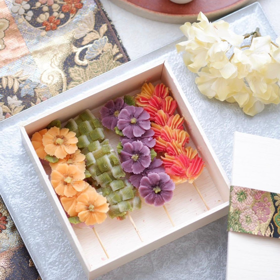 初心者の方歓迎！　あんこのお花®　秋のお団子ボックスレッスン２